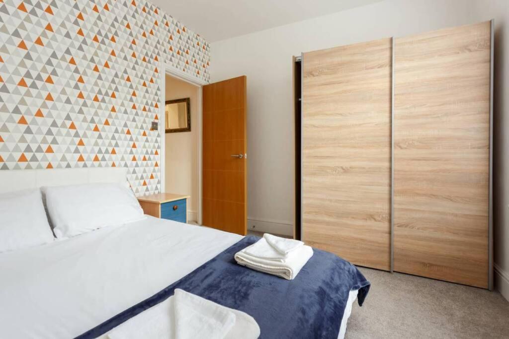 Stylish 2 Bed 2 Bath *Close To Beach And Centre With Parking* Bournemouth Esterno foto
